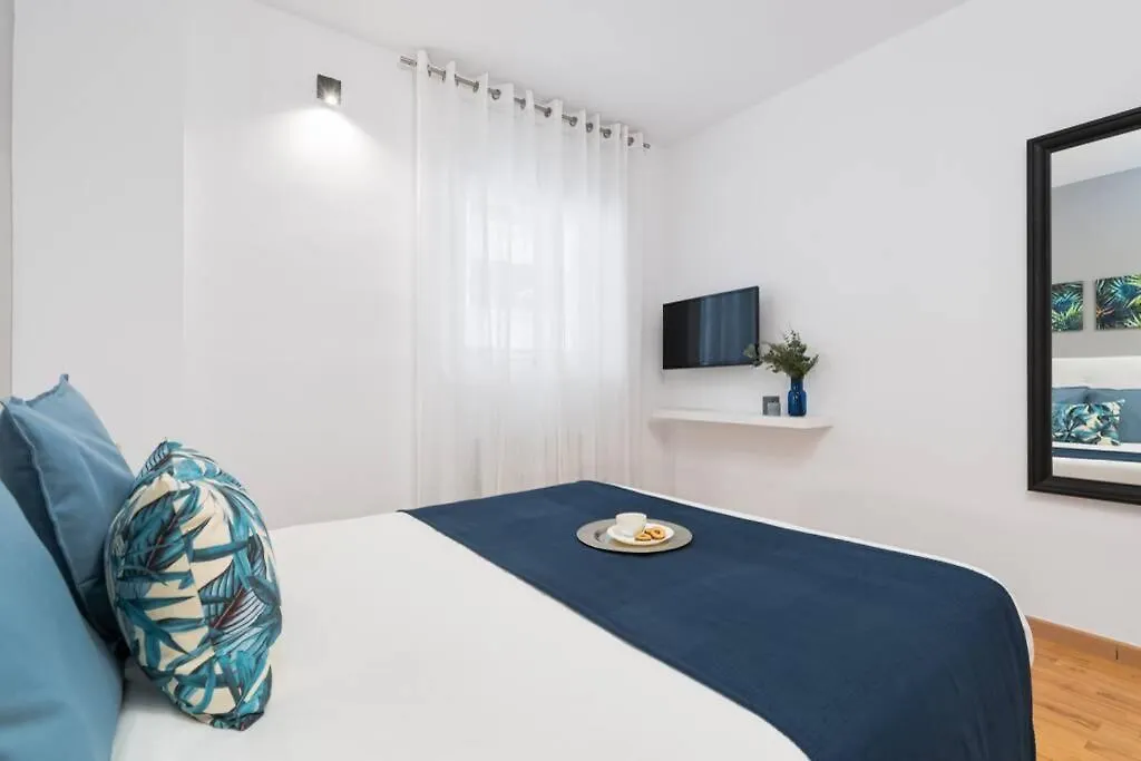 Lodging Apartments Villa De Gracia 2 Bedroom Cozy Apartment Barcelona Spain