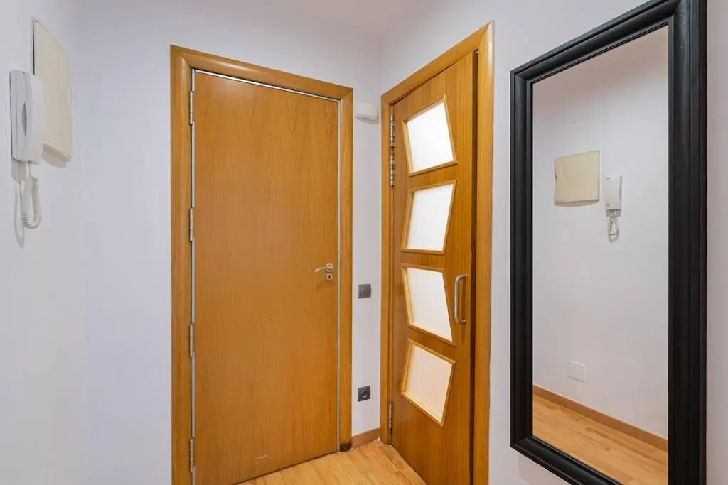 Lodging Apartments Villa De Gracia 2 Bedroom Cozy Apartment Barcelona Spain