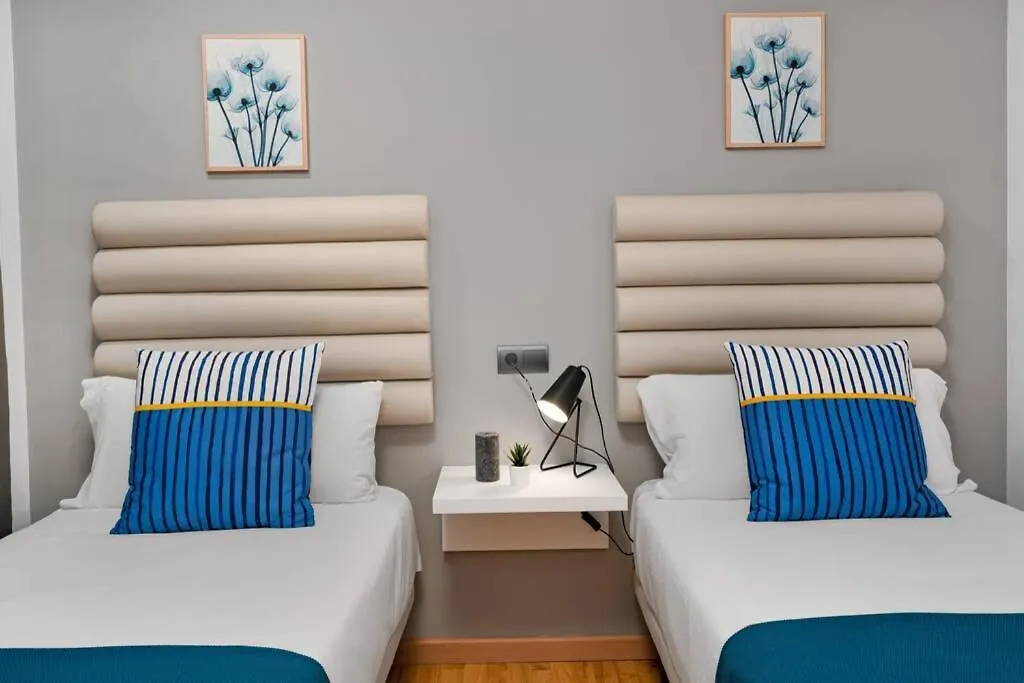 Lodging Apartments Villa De Gracia 2 Bedroom Cozy Apartment Barcelona