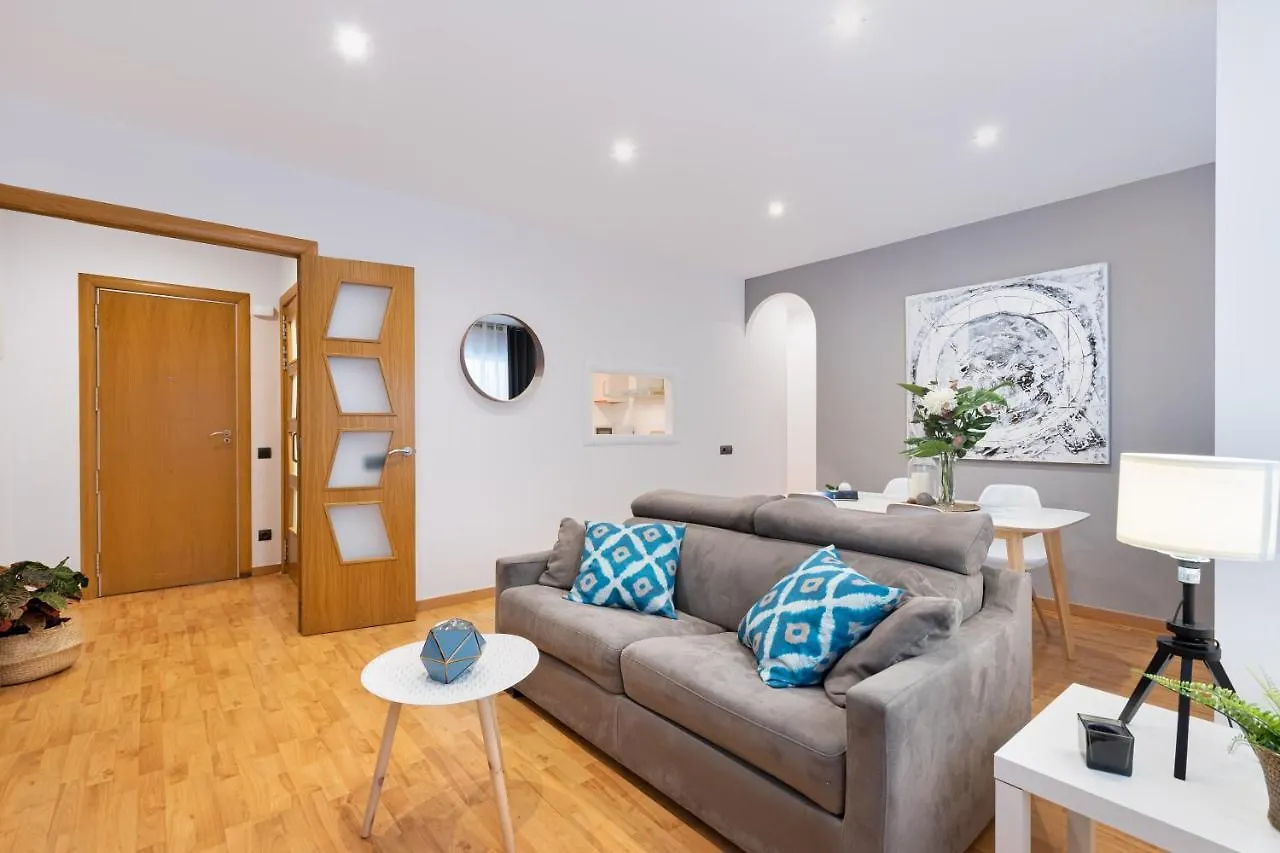 Lodging Apartments Villa De Gracia 2 Bedroom Cozy Apartment Barcelona